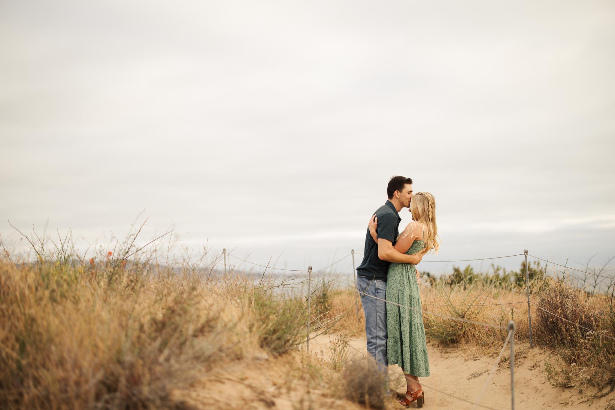 Southern California Couple's engagement session at Torrey Pines State Park
